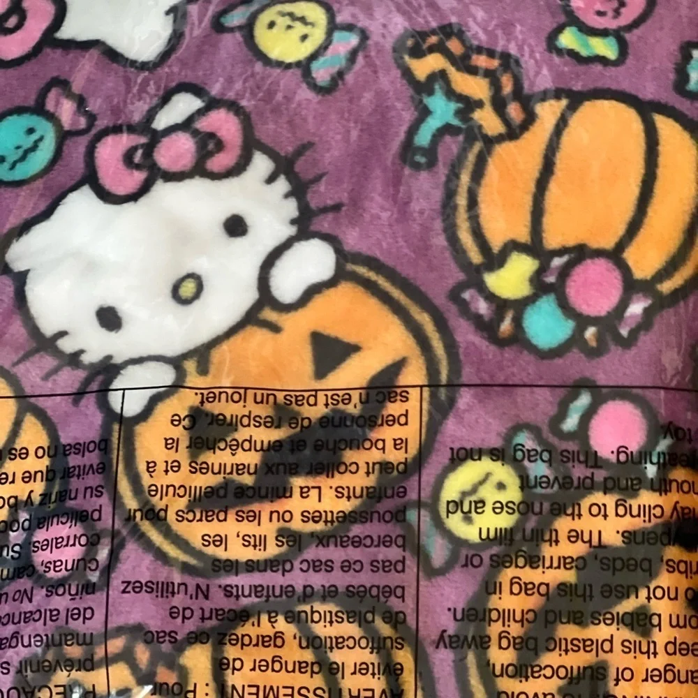 NEW Hello kitty Halloween purple bow pumpkin throw blanket cloud 60 x 70